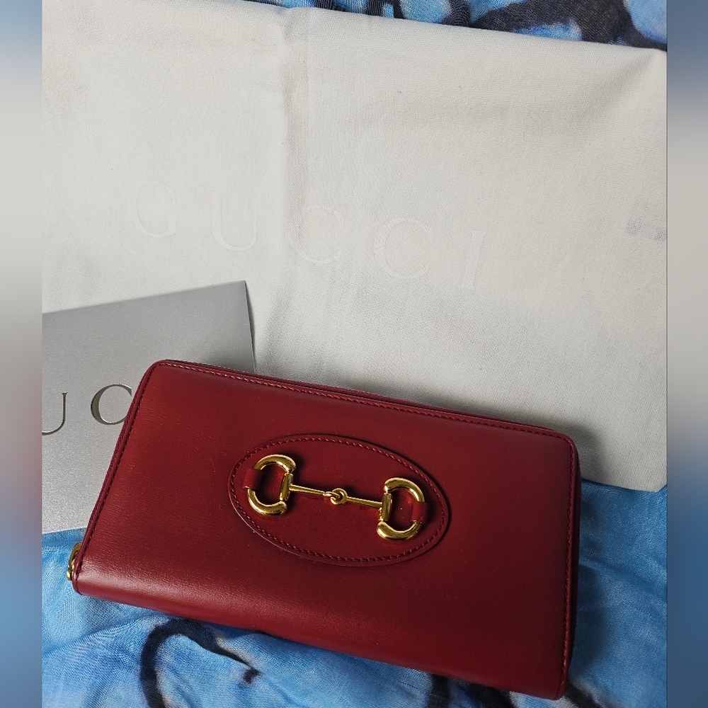Gucci Red Leather Long Zip Wallet w/horsebit - Picture 13 of 13